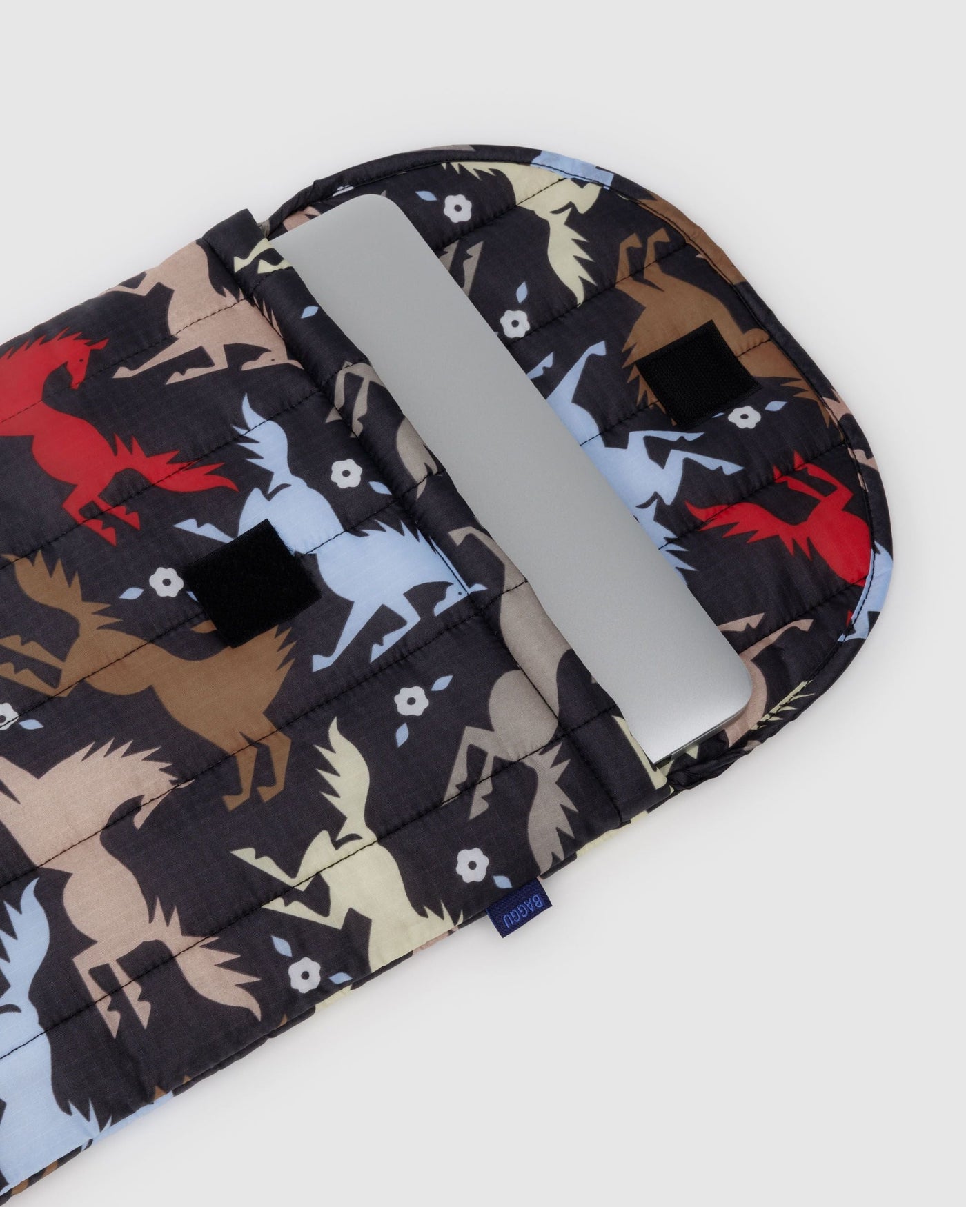 Puffy Laptop Sleeve 16" Q6