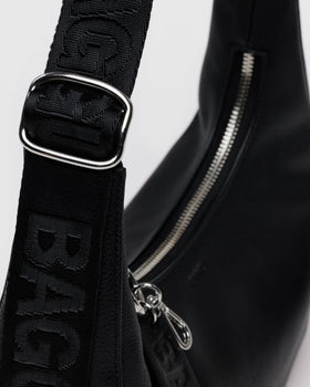 Small Recycled Leather Crescent Bag Z1
