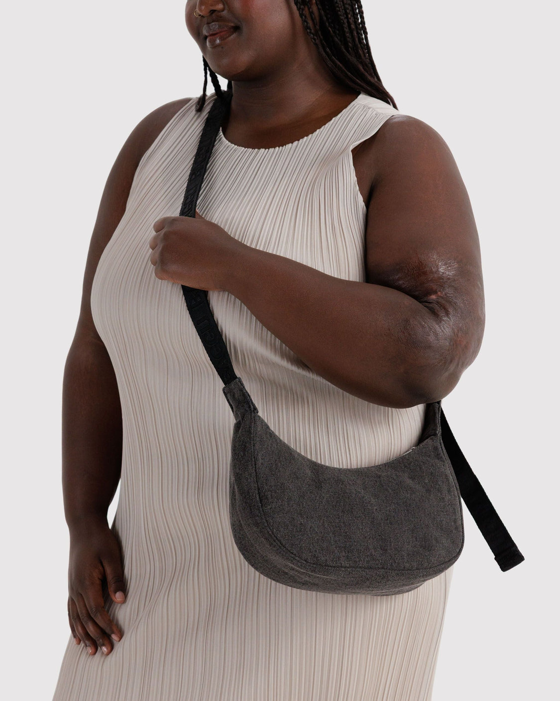 Small Denim Crescent Bag Y5