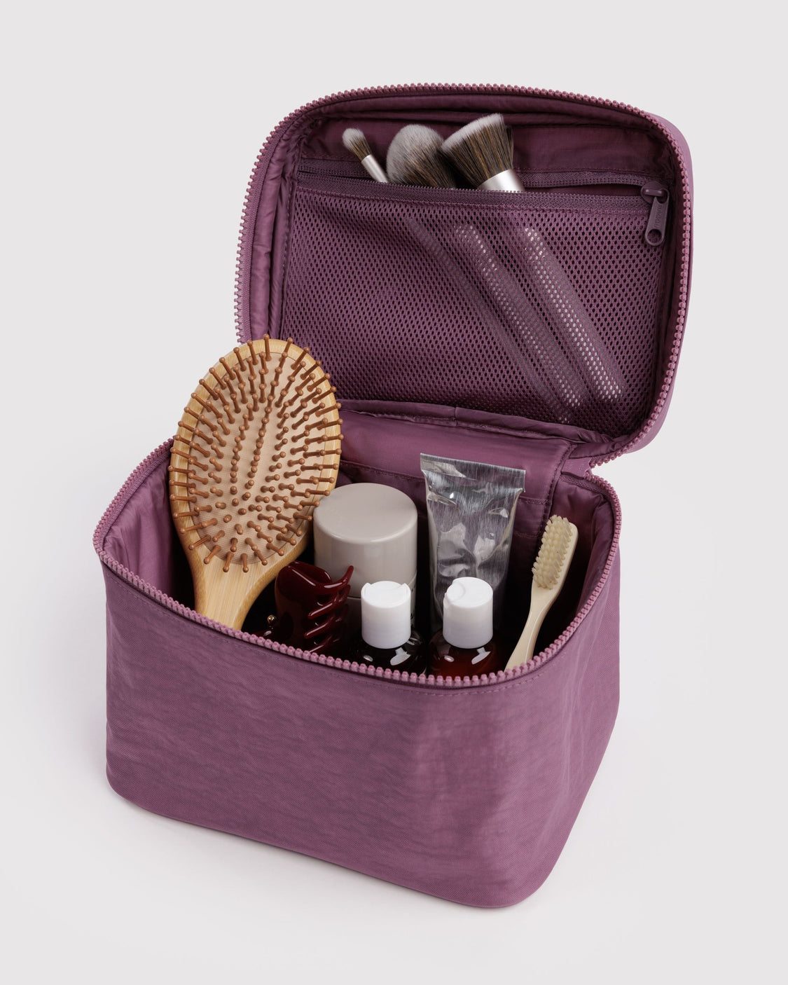 Large Cosmetic Case O0