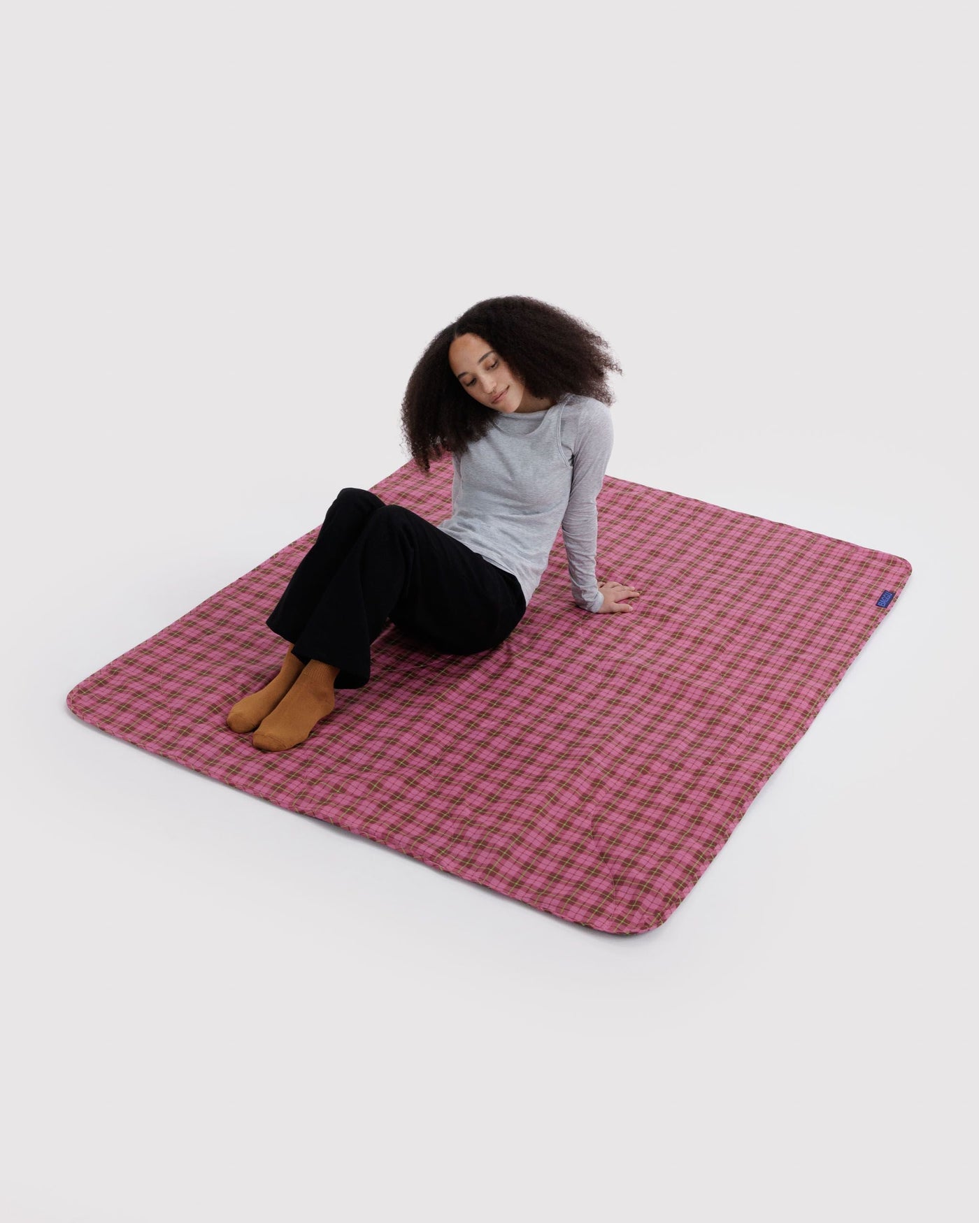 Puffy Picnic Blanket A9