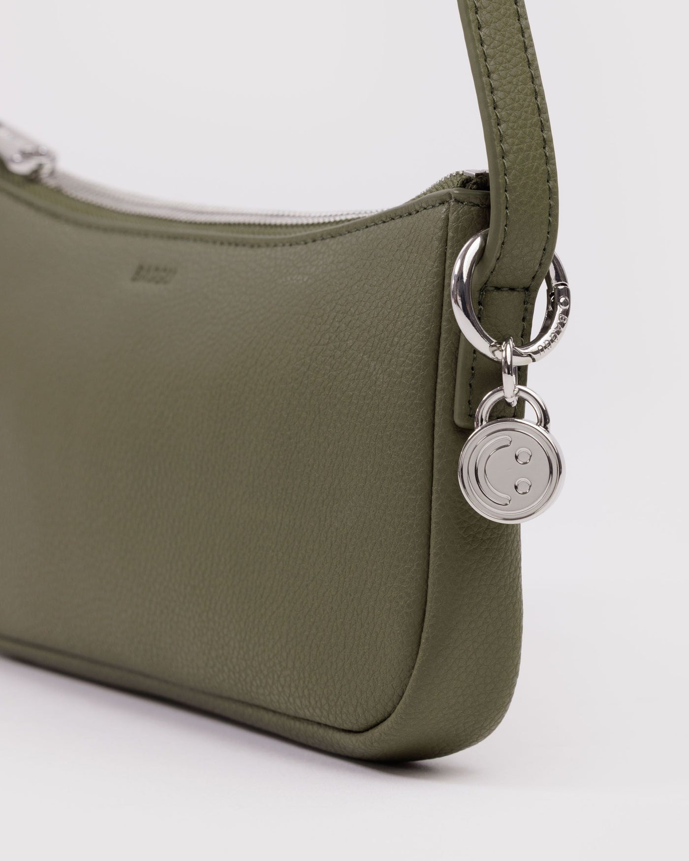 Recycled Leather Pochette S5