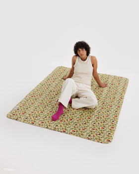 Puffy Picnic Blanket A9