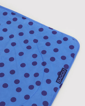Puffy Picnic Blanket A9