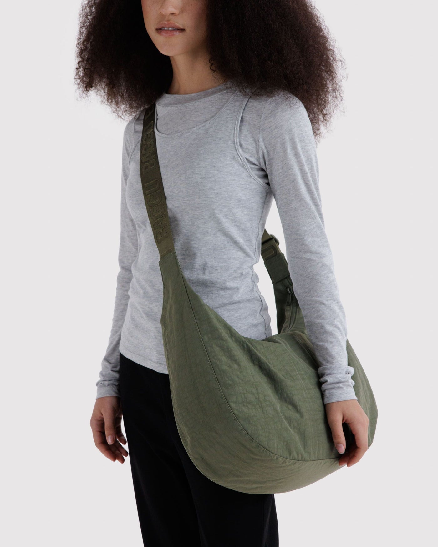 Large Nylon Crescent Bag Z6